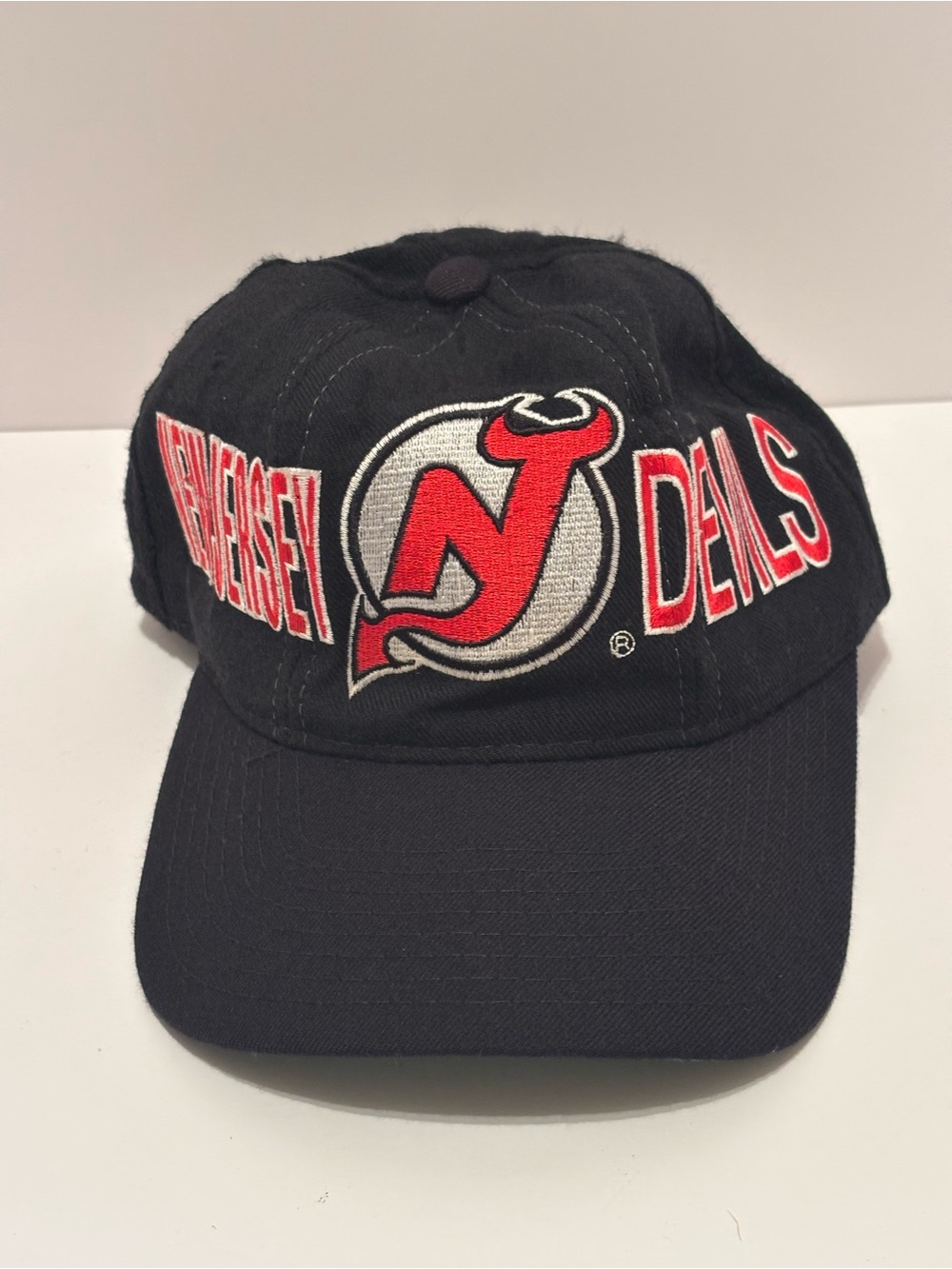Ultra Rare New Jersey Devils Logo Snapback Starter Hat Vintage 1990s